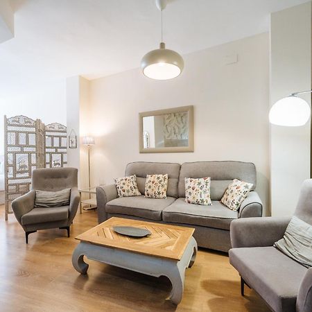 Sierpes 54, By Homing U Apartman Sevilla Kültér fotó